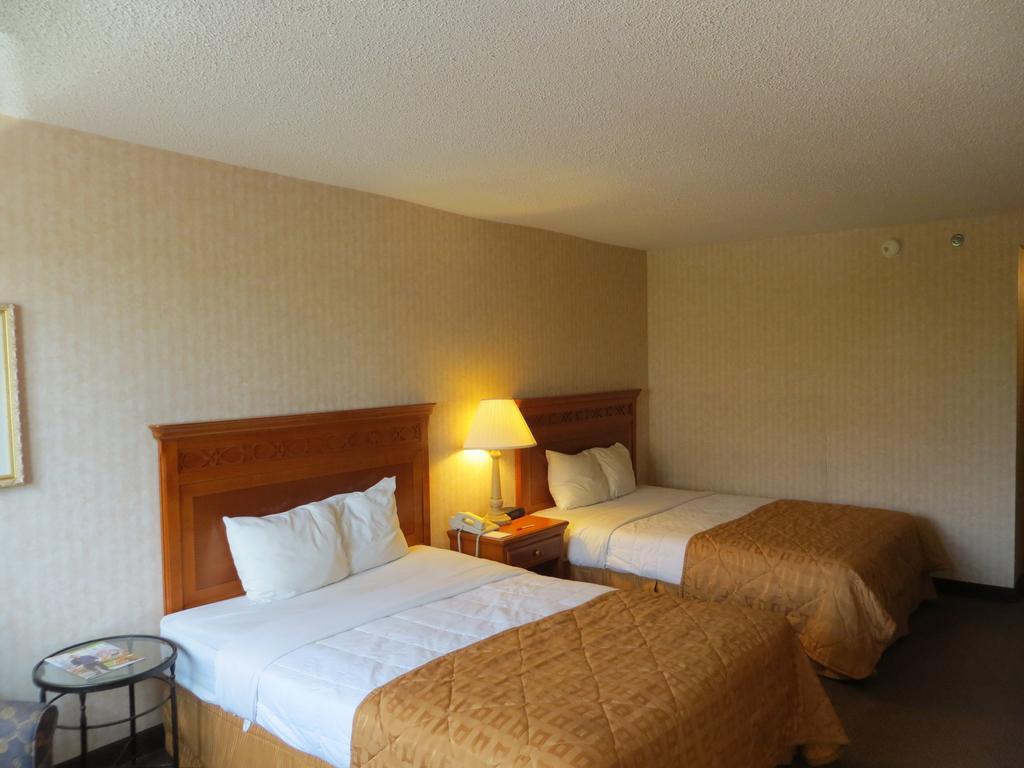 Gateway Hotel Dallas Park Central Habitación foto