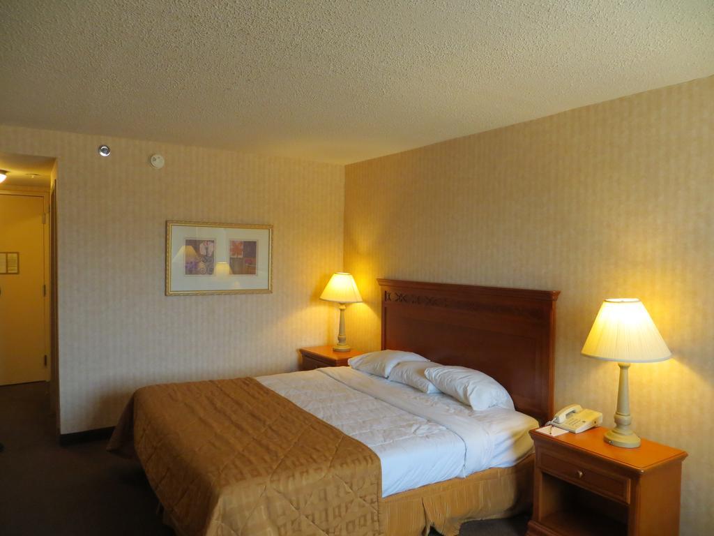 Gateway Hotel Dallas Park Central Habitación foto